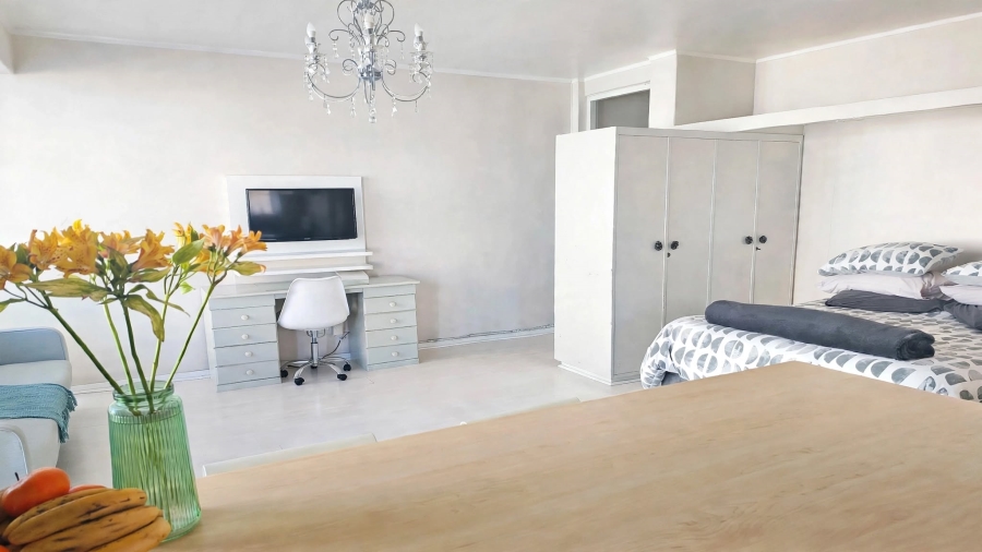 1 Bedroom Property for Sale in Rondebosch Western Cape